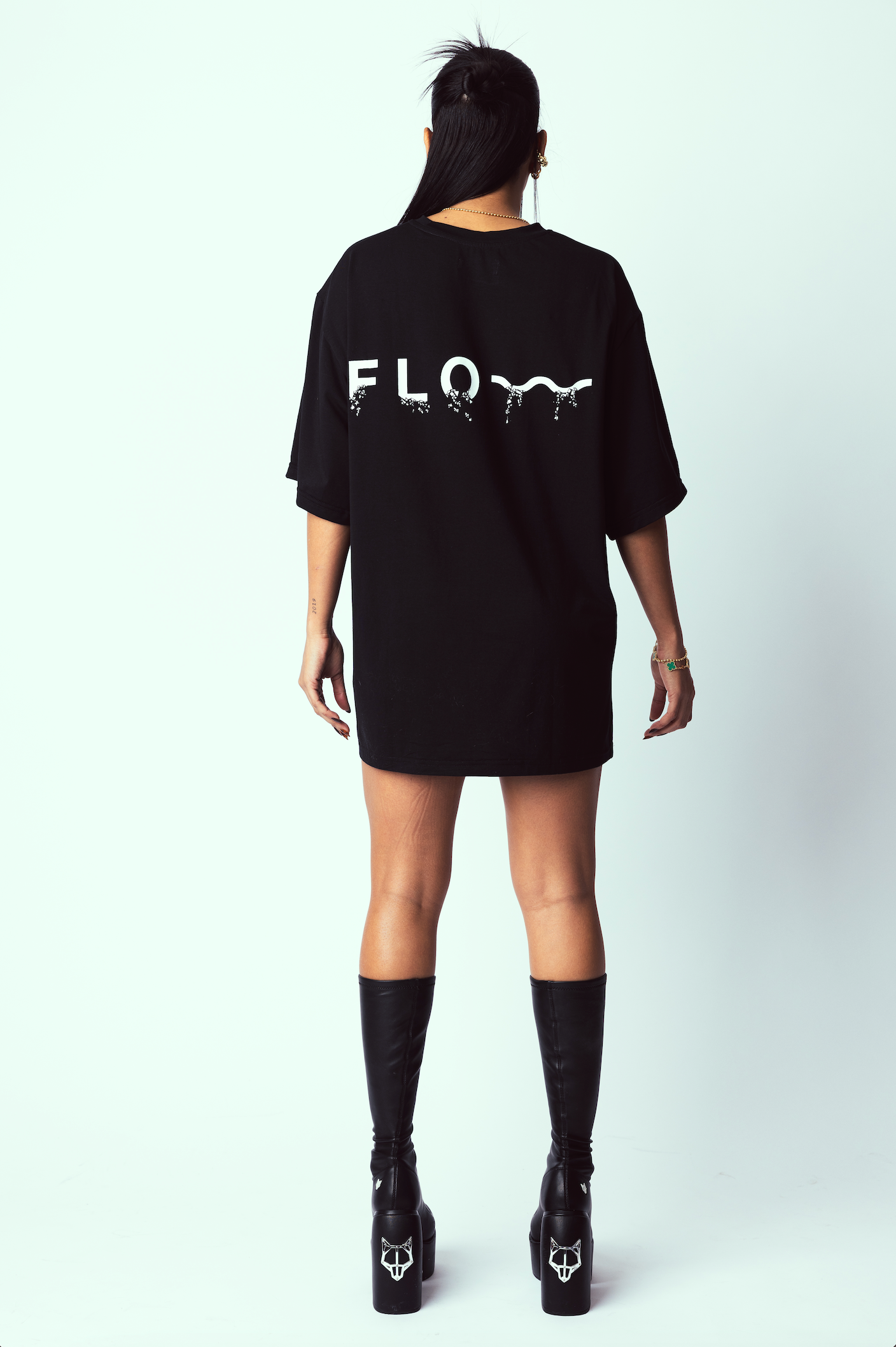 CAMISETA GLOW FLOW