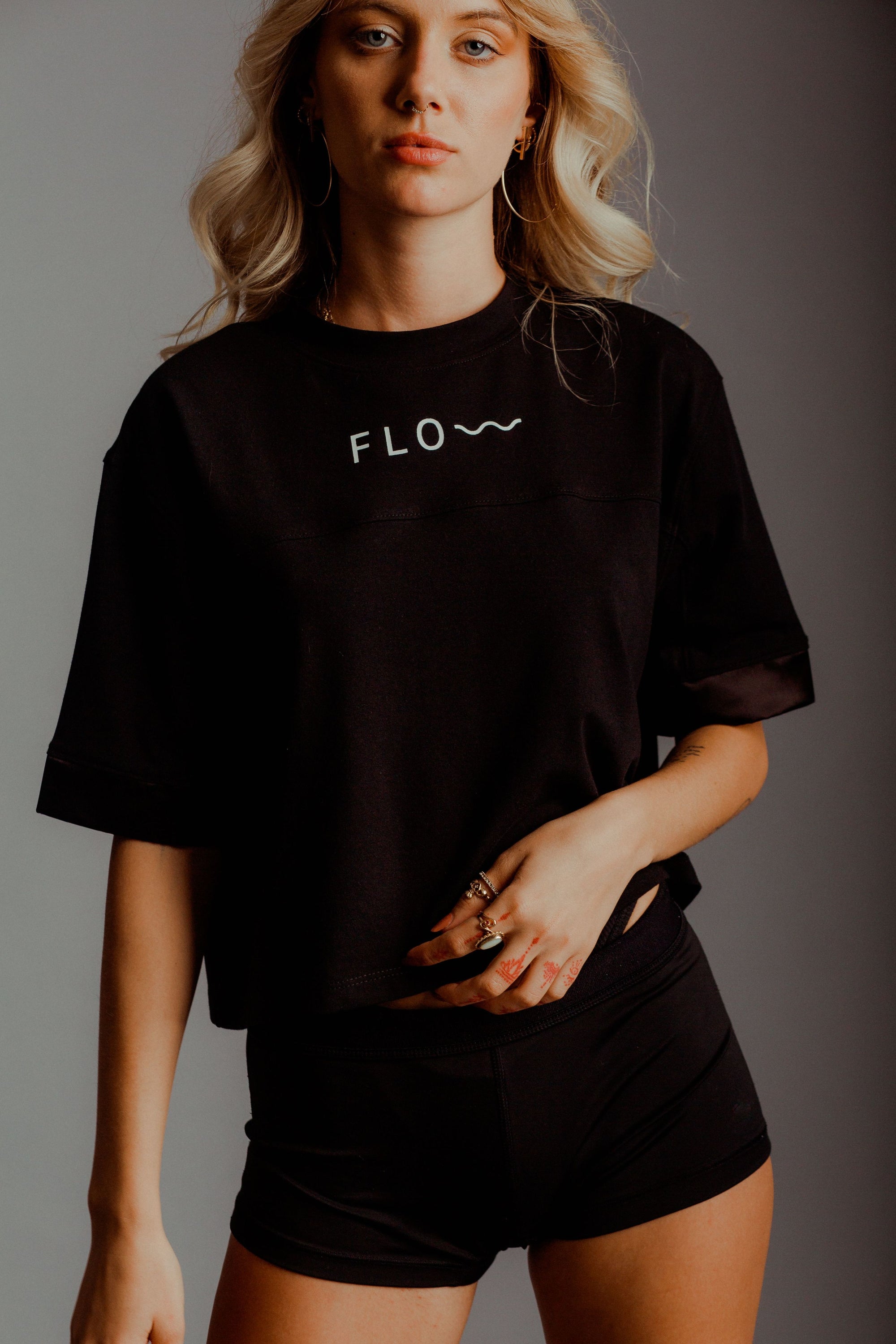 CROP TOP BLOUSE BLACK