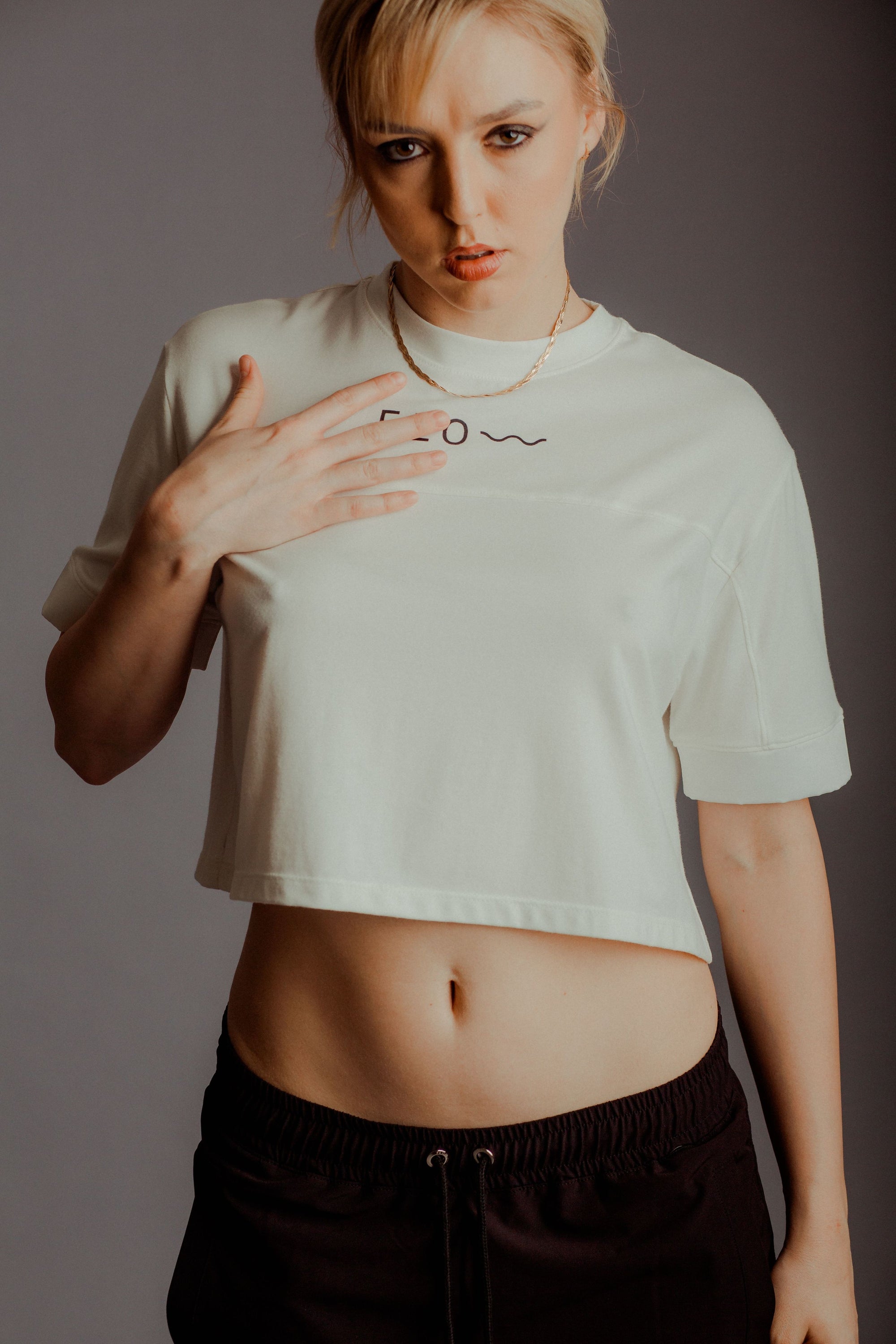 BLUSA CROP TOP BLANCA