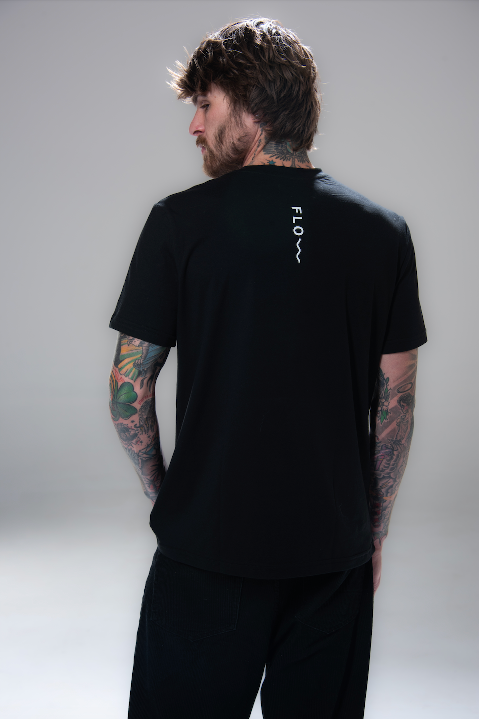 WAVE TEE BLACK NORMAL CUT