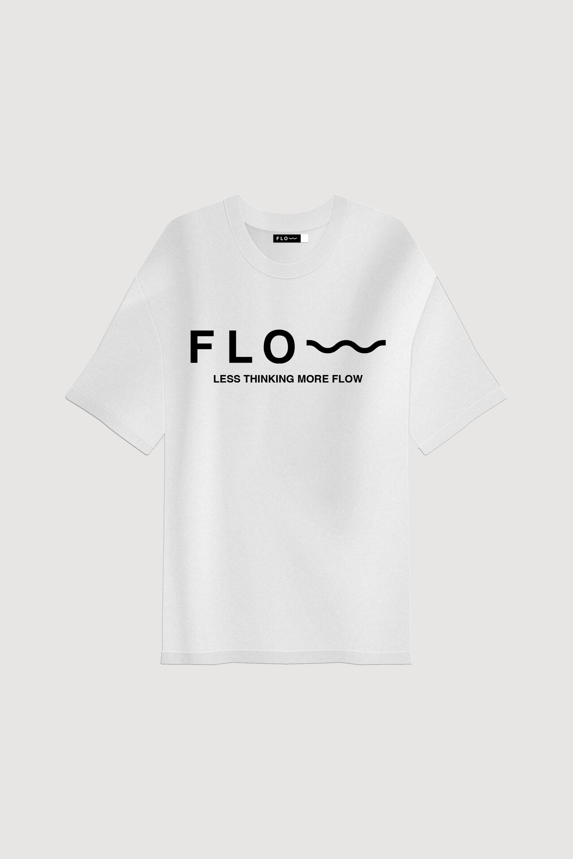 CAMISETA BLANCA LESS THINKING MORE FLOW