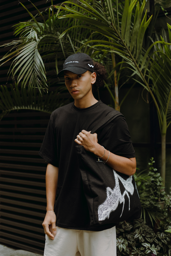 MANTIS TOTE BAG