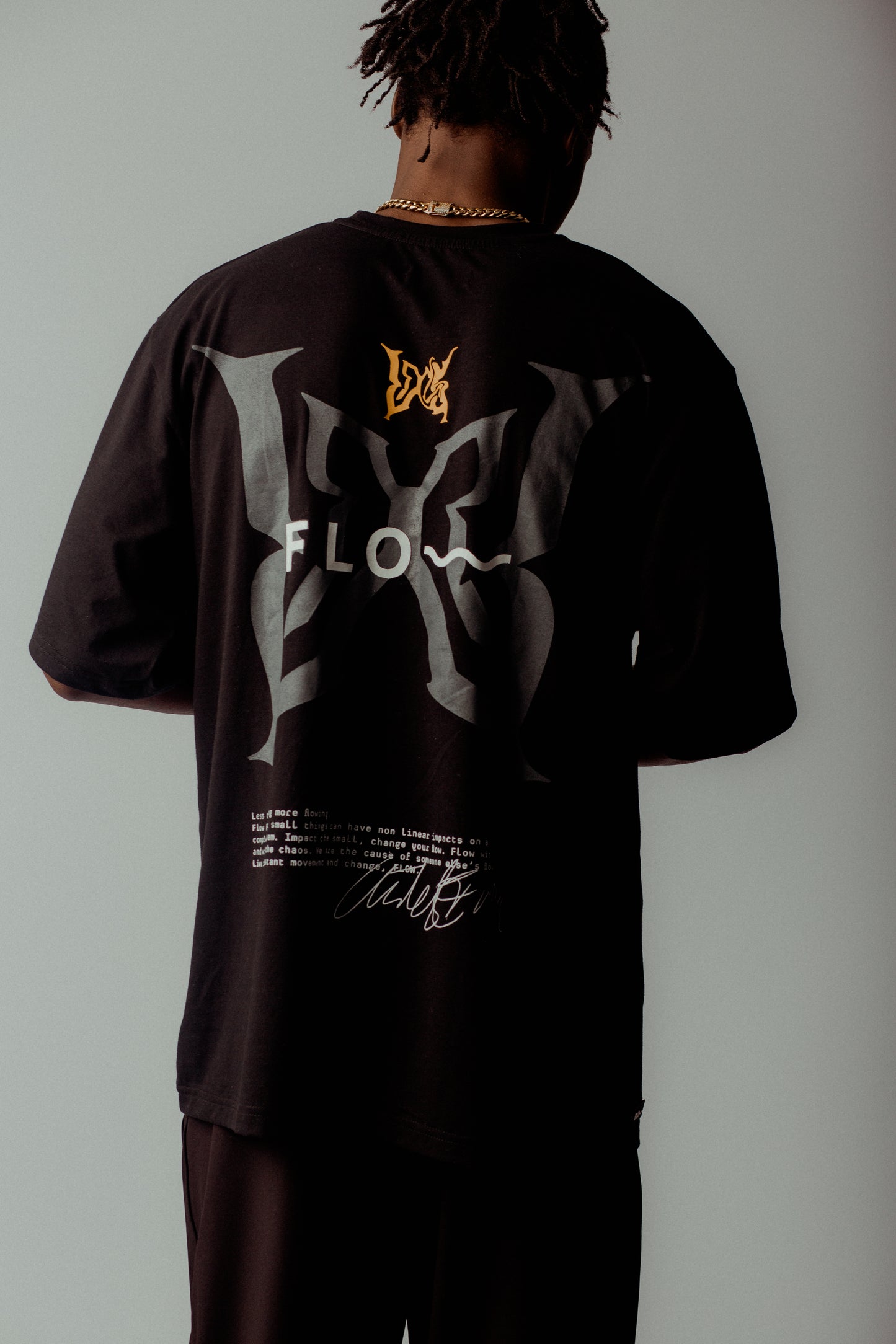 ARTIST FIRM TEE