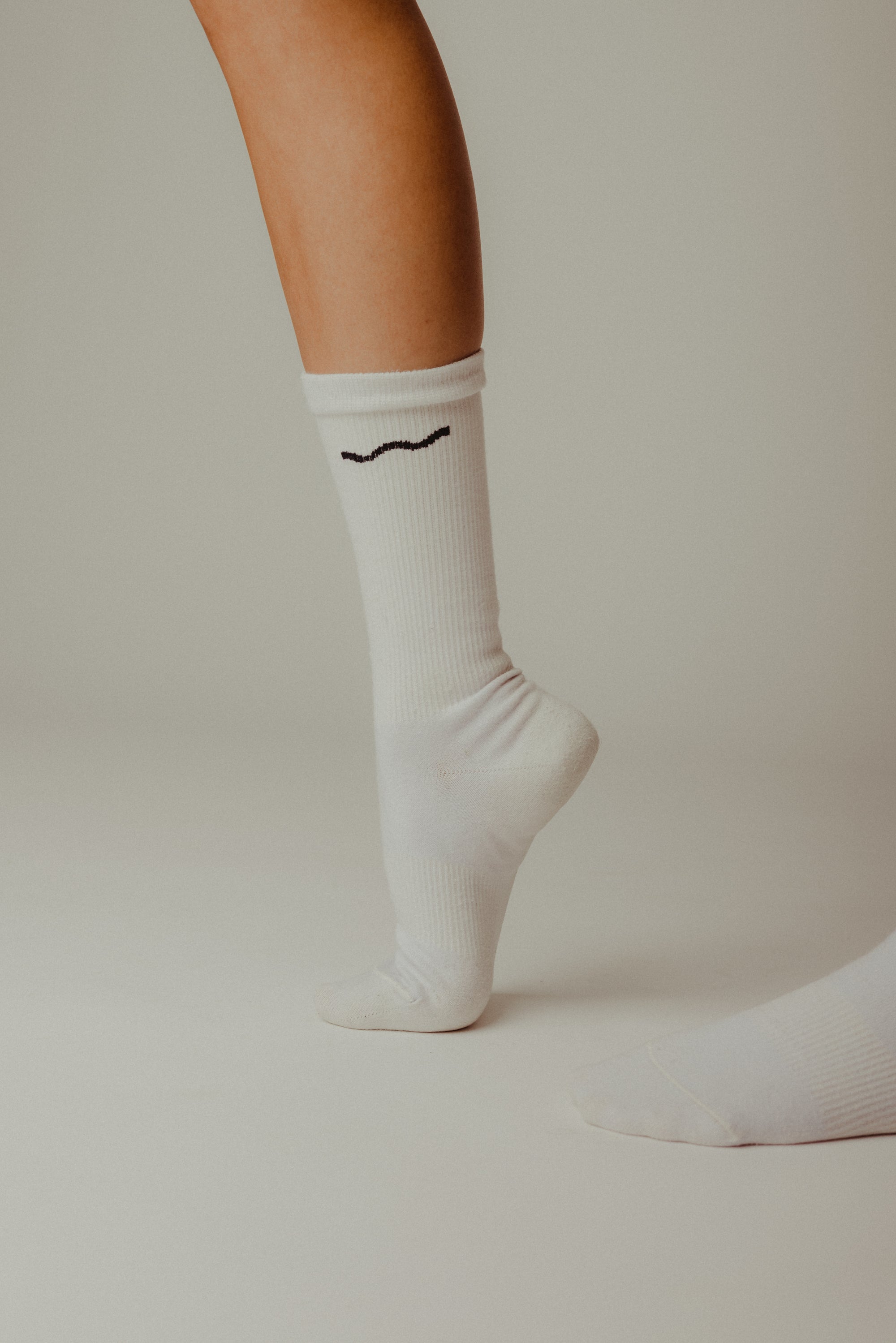 WAVE LOGO SOCKS