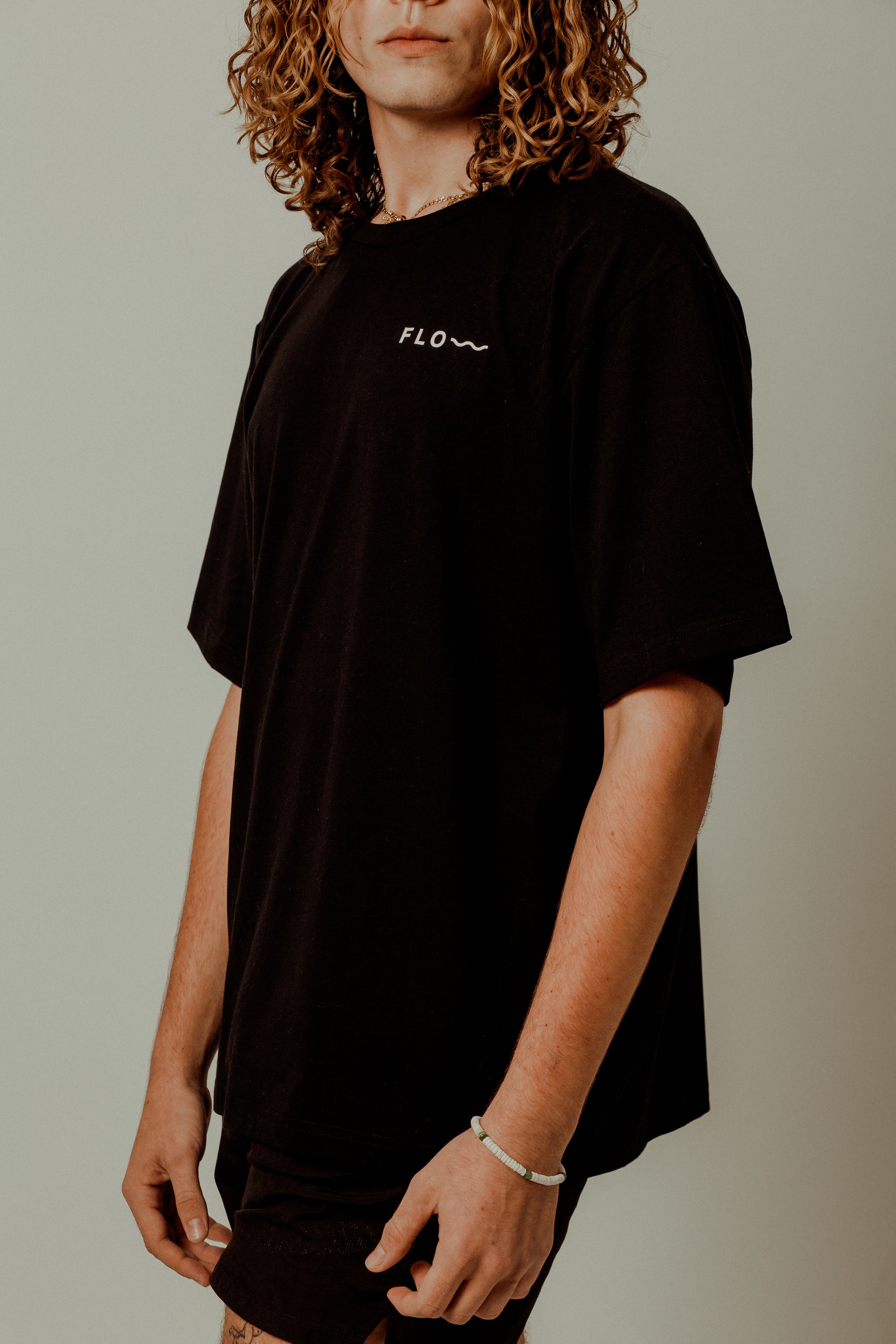 CLASSIC FLOW TEE BLACK